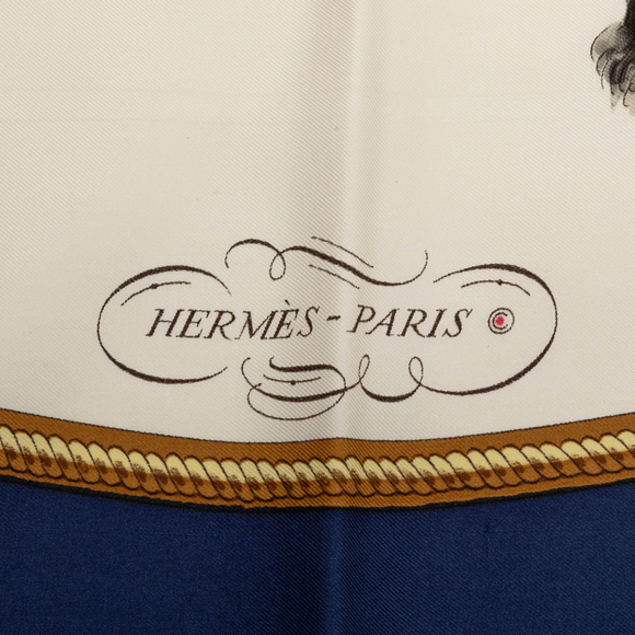 Pre-Loved Hermes Reprise Silk Scarf 90 - Picture 4 of 10